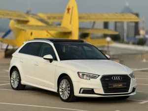 Audi A3 – E-tron – Navi – Keyless – Leather – Camera –