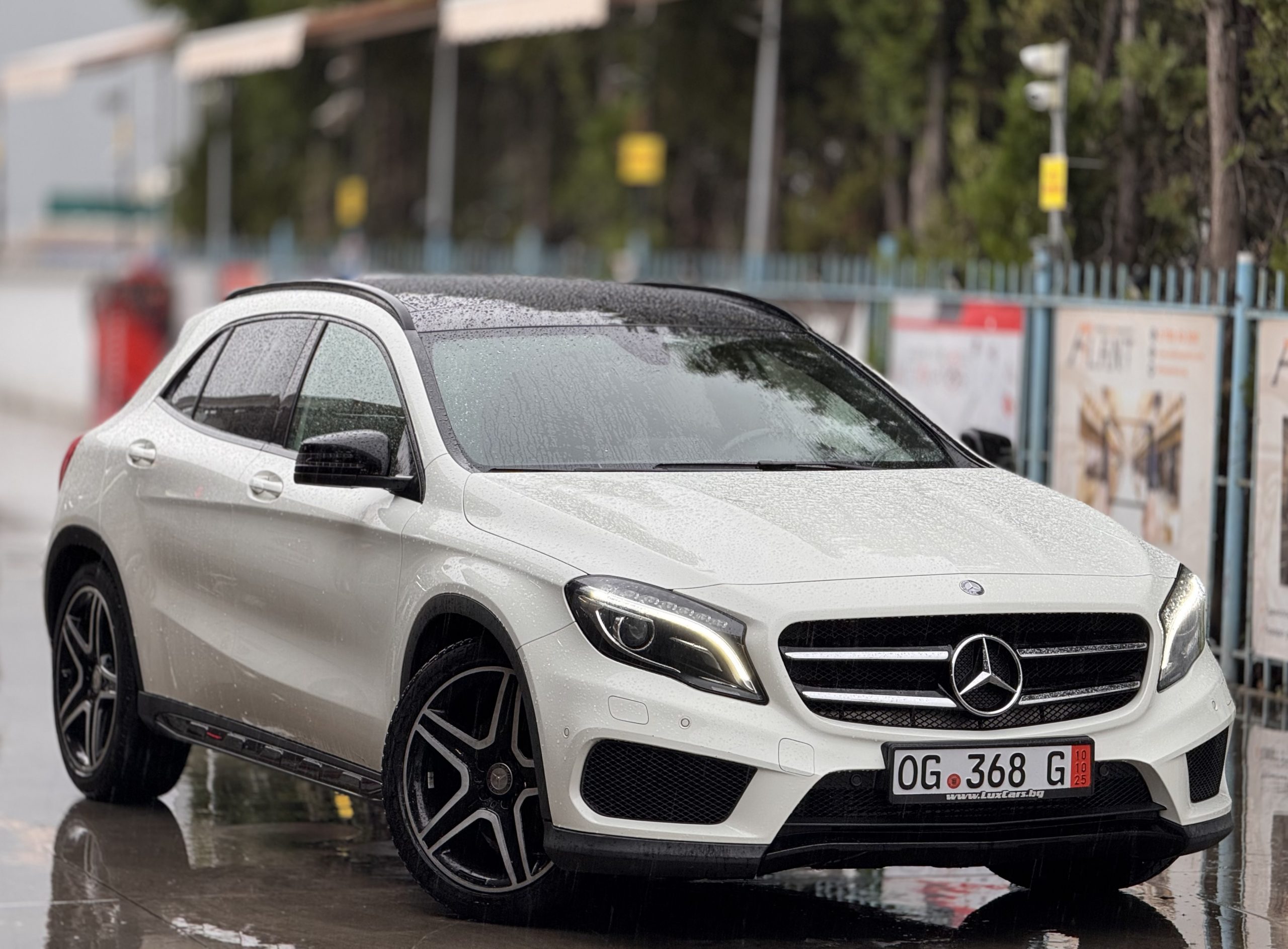 Mercedes-Benz GLA 220 – 4-matic – Amg – Panorama – Led – Navi –