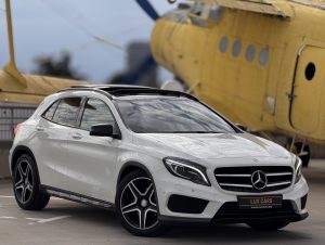 Mercedes-Benz GLA 220 – 4-matic – Amg – Panorama – Led – Navi –