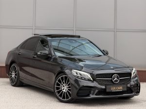 Mercedes-Benz C 220 – AMG – 9G – Panorama – Led – Ambient – Digital –